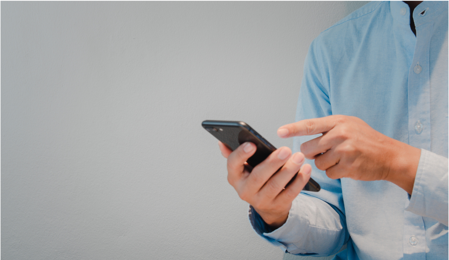 An employee using risky device without DaaS