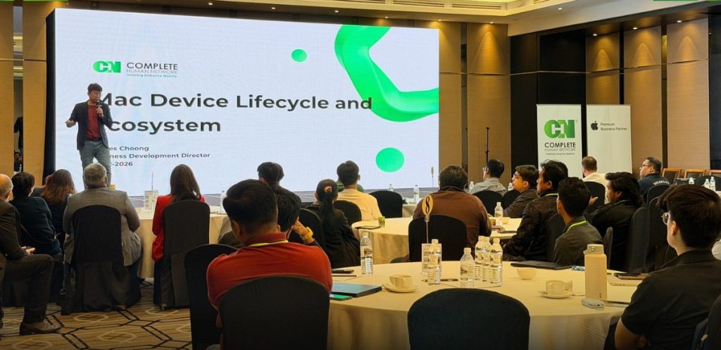 sales director of chn presenting chn mac device lifecycle & ecosystem
